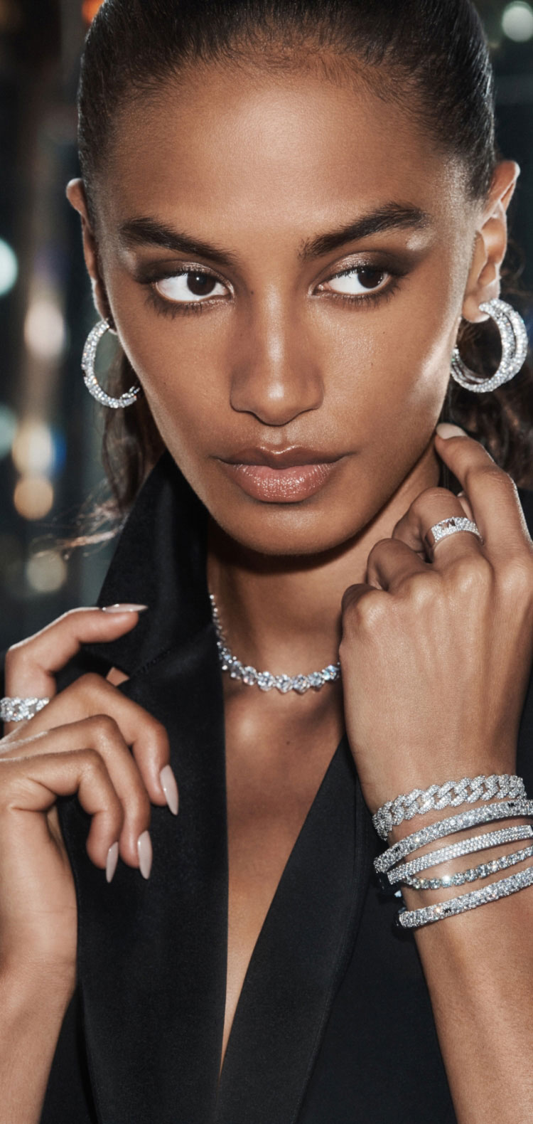 THE SEASON OF SPARKLE