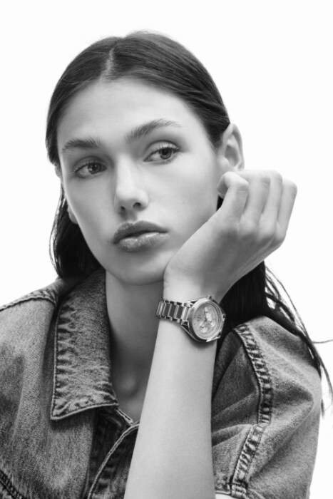 Female model with watch.