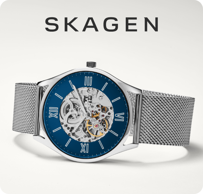Montre Skagen avec un bracelet en mailles d’acier inoxydable et un cadran semi-squelette et bleu.